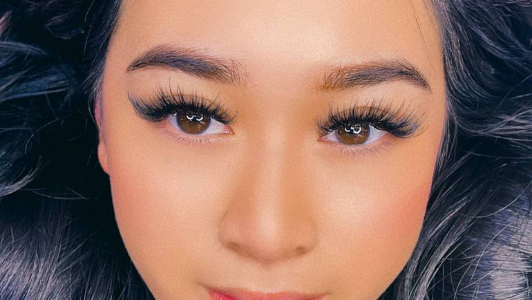 5 Fun Makeup Looks to Go With Your Eyelash Extensions